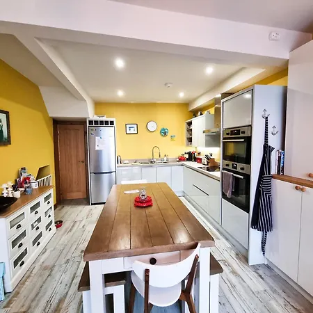 בית נופש 39 St Marys Walk
