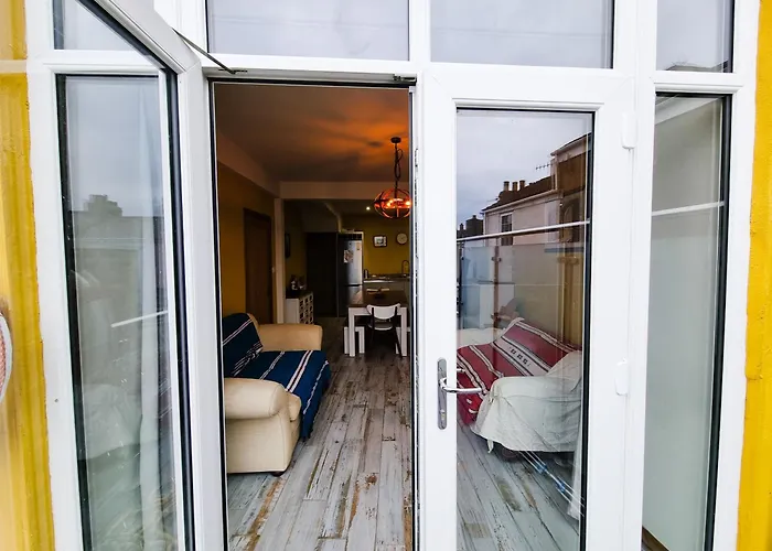 39 St Marys Walk * Scarborough