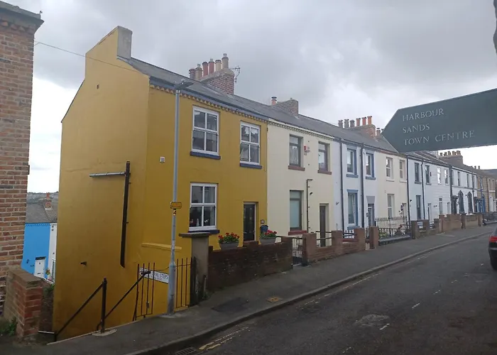 39 St Marys Walk Scarborough