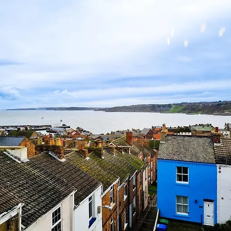 39 St Marys Walk Scarborough